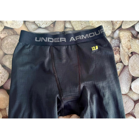 Under Armour Base Layer - Picture 3 of 4